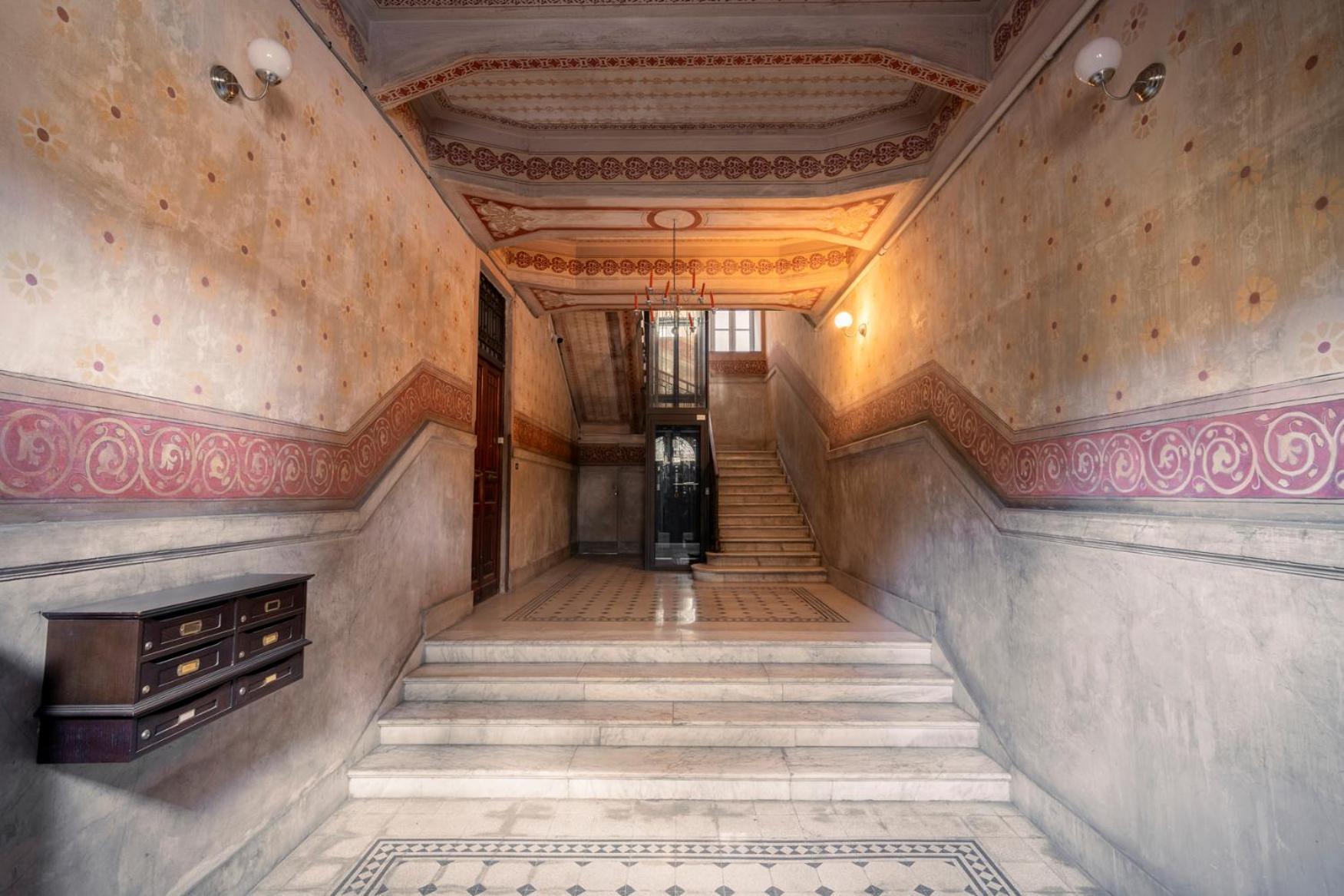 360Me Palace Mesina Exterior foto